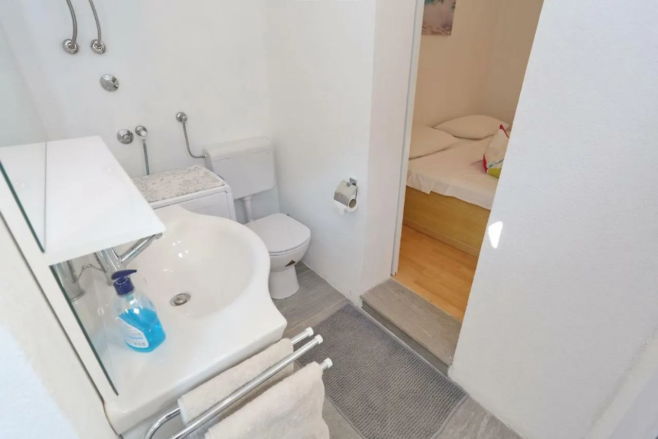 Apartment Villa Neyla Vir