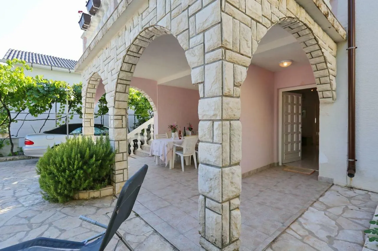 Villa Neyla Vir Croatia